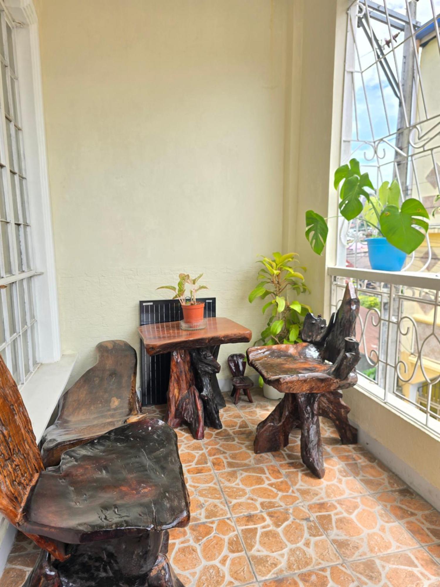 35 Amistad Guesthouse Baguio City Eksteriør billede