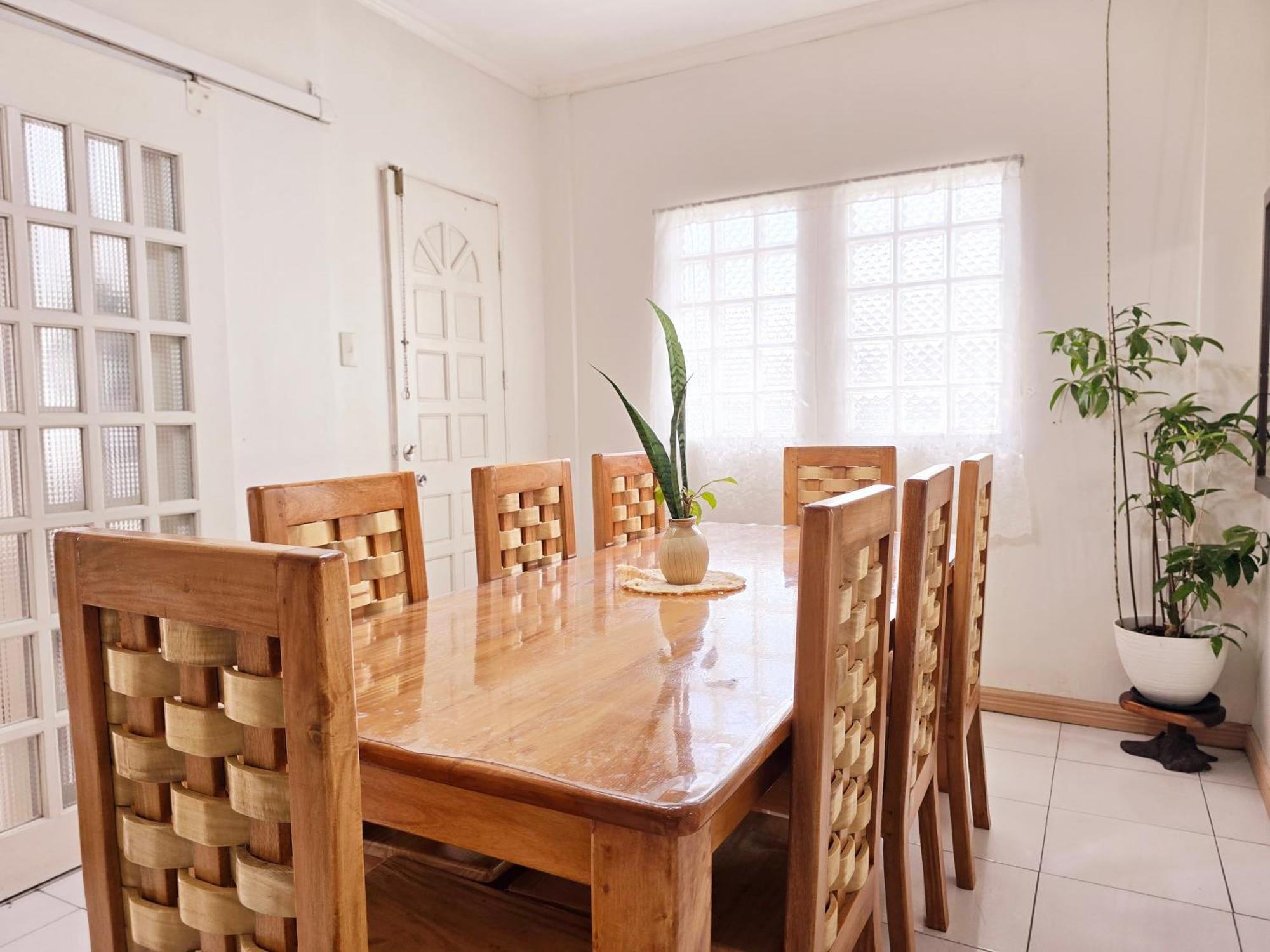 35 Amistad Guesthouse Baguio City Eksteriør billede