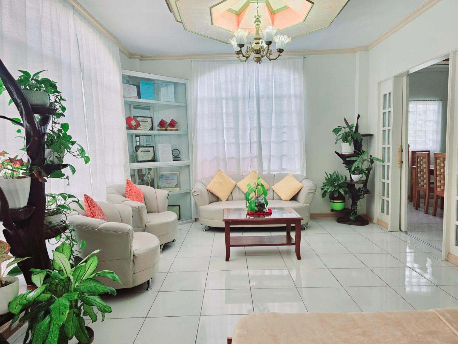 35 Amistad Guesthouse Baguio City Eksteriør billede